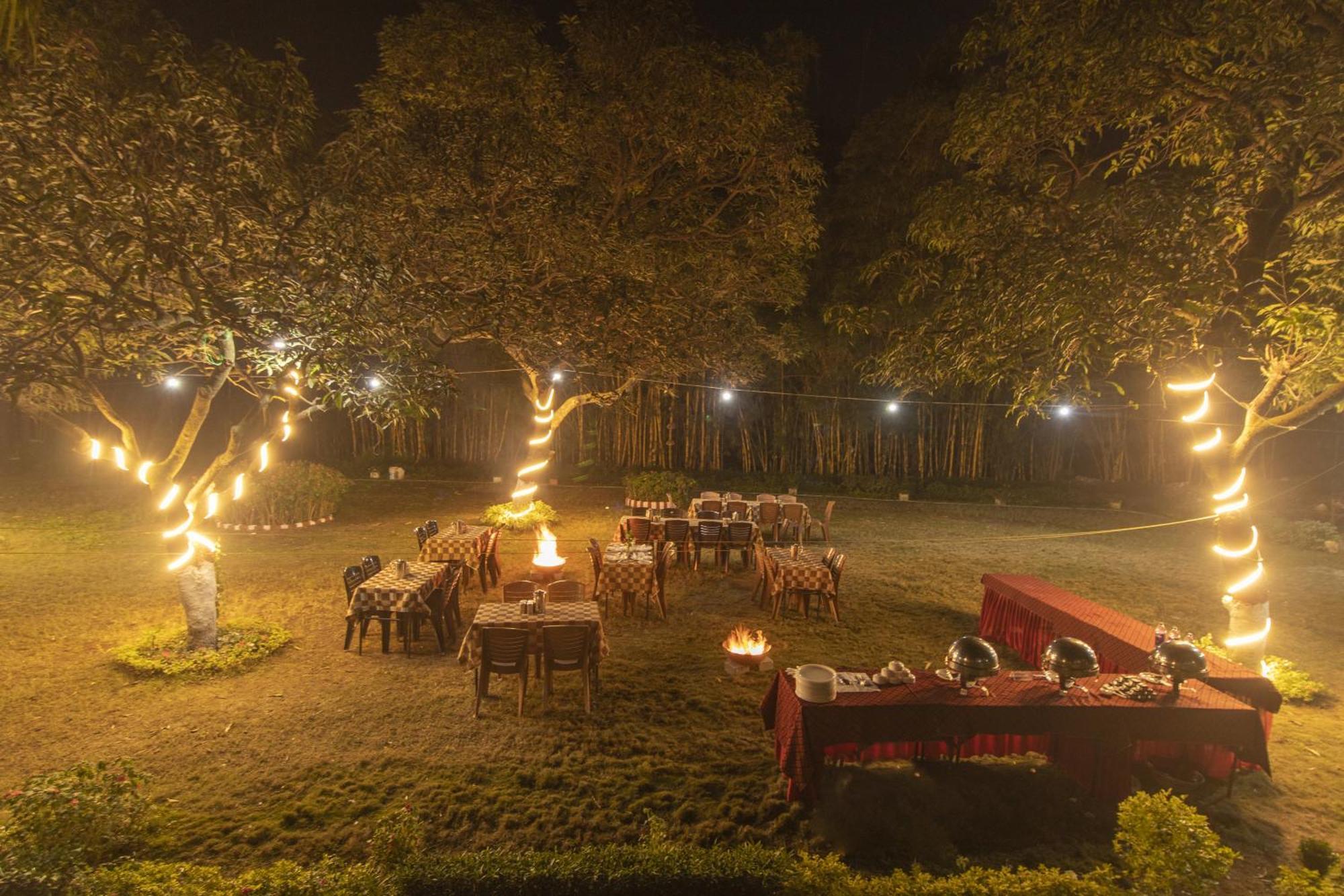Wow Stayz2 Misty Meadows Pachmarhī Buitenkant foto